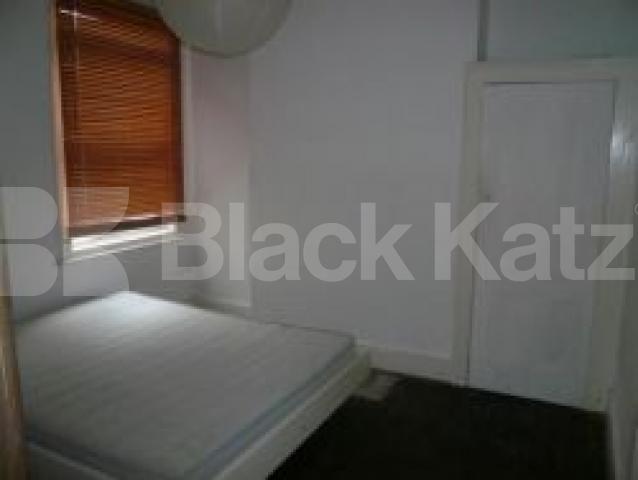 			2 Bedroom, 1 bath, 1 reception Flat			 Southey Road, SEVERN SISTERS